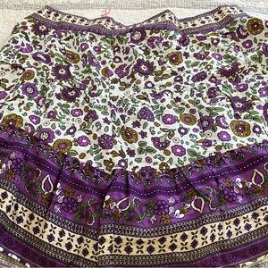 Umgee Purple and Green Light Weight Flirty Shorts. New w/o Tag